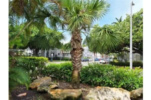 1009 Meridian Ave 13, Miami Beach, FL 33139 - MLS#A11873517