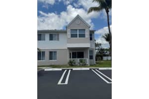 17440 NW 67th Ct K-15, Hialeah, FL 33015 - MLS#A11873520