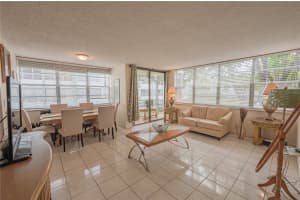 2761 Taft St 204, Hollywood, FL 33020 - MLS#A11873521