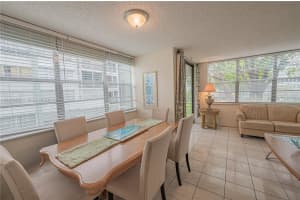 2761 Taft St 204, Hollywood, FL 33020 - MLS#A11873521