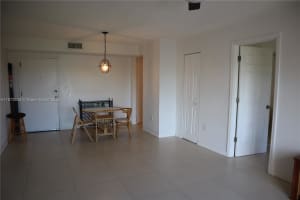 4705 NW 7th St 404-7, Miami, FL 33126 - MLS#A11873528