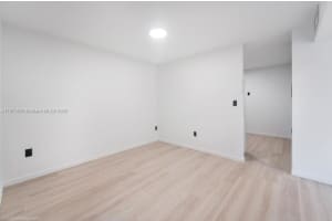 12215 W Dixie Hwy 204, North Miami, FL 33161 - MLS#A11873535