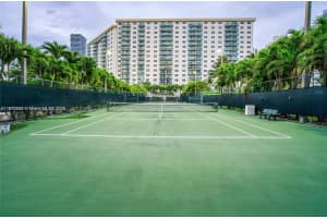 19380 NE Collins Ave 526, Sunny Isles Beach, FL 33160 - MLS#A11873539