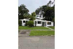 4120 SW 31st Dr, West Park, FL 33023 - MLS#A11873550