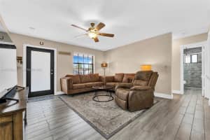 10350 SW 30th St, Miami, FL 33165 - MLS#A11873582
