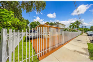 287 NW 31st St, Miami, FL 33127 - MLS#A11873587