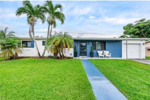10040 SW 212th St, Cutler Bay, FL 33189 - MLS#A11873598
