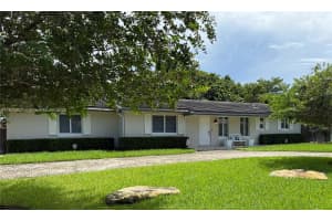 17071 SW 85th Ave, Palmetto Bay, FL 33157 - MLS#A11873608