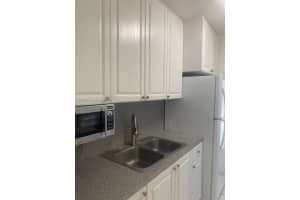 1450 Atlantic Shores Blvd 303, Hallandale Beach, FL 33009 - MLS#A11873610