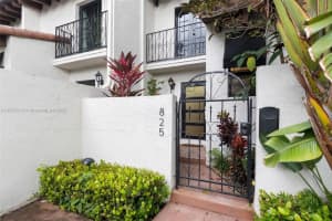 825 SE 2nd St 825, Fort Lauderdale, FL 33301 - MLS#A11873619
