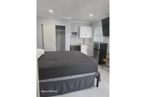 17101 NW 35th Ave 1, Miami Gardens, FL 33056 - MLS#A11873623