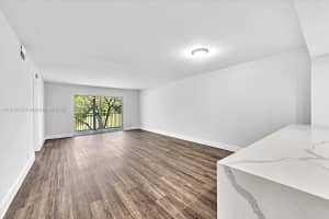 1201 SW 128th Ter 204E, Pembroke Pines, FL 33027 - MLS#A11873628