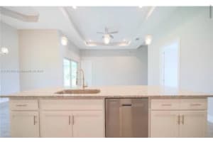 5301 Sunshine Blvd, Lehigh Acres, FL 33971 - MLS#A11873670