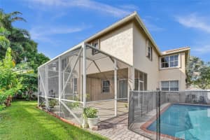 1379 NW 166th Ave, Pembroke Pines, FL 33028 - MLS#A11873673
