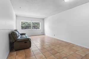 5011 W Oakland Park Blvd 307, Lauderdale Lakes, FL 33313 - MLS#A11873688