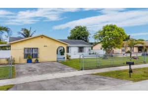 26023 SW 133rd Pl, Homestead, FL 33032 - MLS#A11873698
