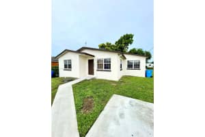 5532 Sw 22nd St, West Park