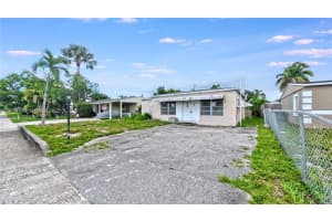 410 NW 52 St, Oakland Park, FL 33309 - MLS#A11873742