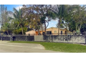 2995 NW 88th St, Miami, FL 33147 - MLS#A11873753