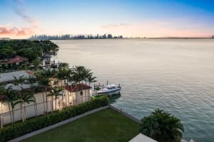5226 N Bay Rd, Miami Beach