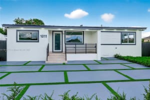 1011 NW 89th St, Miami, FL 33150 - MLS#A11873775