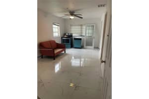 4212 SW 98th Ave, Miami, FL 33165 - MLS#A11873780