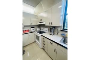 8441 Forest Hills Dr 204, Coral Springs, FL 33065 Sold 11/06/25