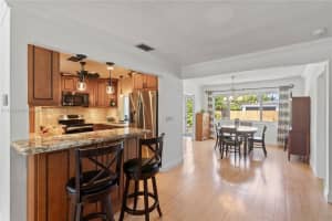 1107 Washington St, Hollywood