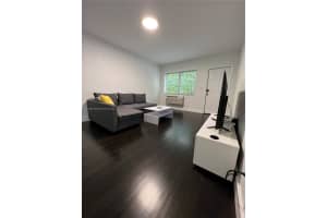 620 Jefferson Ave 2, Miami Beach, FL 33139 - MLS#A11873807