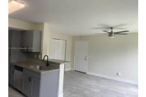 8737 Nw 39th St 8737, Sunrise