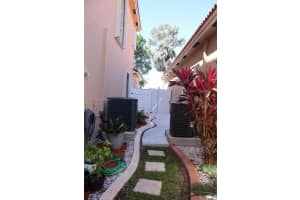 2240 NE 37th Ter, Homestead, FL 33033 - MLS#A11873827