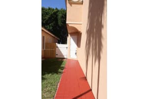 2240 NE 37th Ter, Homestead, FL 33033 - MLS#A11873827