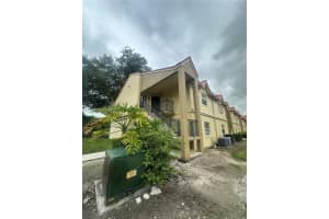 18318 NW 68th Ave B, Hialeah, FL 33015 - MLS#A11873828