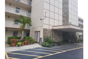 1024 SE 4th Ave 403, Dania Beach, FL 33004 - MLS#A11873830