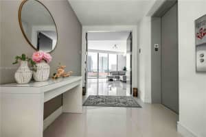 3250 Ne 188th St 502, Aventura