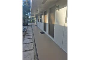 216 SW 9th St 2, Hallandale Beach, FL 33009 - MLS#A11873846