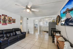 2210 Taylor St 101, Hollywood, FL 33020 - MLS#A11873859