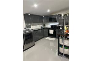 1212 E River Dr, Margate, FL 33063 - MLS#A11873866