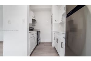 720 NW 4th Ave 4, Fort Lauderdale, FL 33311 - MLS#A11873870