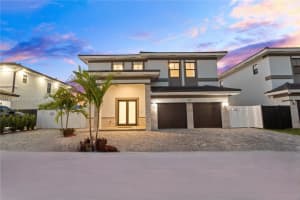 14841 SW 39th Ter, Miami, FL 33185 - MLS#A11873895
