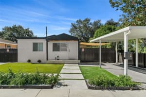 2170 Nw 84th St, Miami