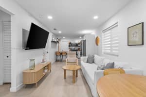 2170 NW 84th St, Miami, FL 33147 - MLS#A11873897