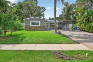 6640 Douglas St, Hollywood, FL 33024 - MLS#A11873943
