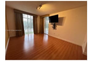 9725 NW 52nd St 211, Doral, FL 33178 - MLS#A11873971