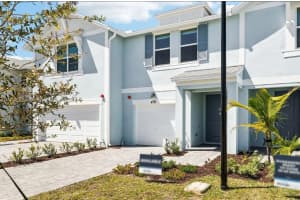 478 Salisbury Cir, Fort Pierce, FL 34982 - MLS#A11873989