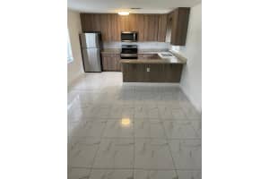 3111 NW 4th Pl, Lauderhill, FL 33311 - MLS#A11873994