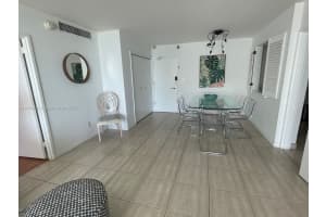 5151 Collins Ave 1525, Miami Beach, FL 33140 - MLS#A11874029