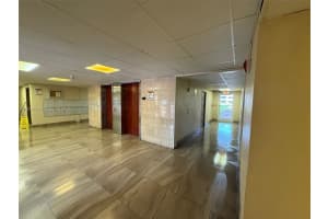 6940 Miami Gardens Dr 1-122, Hialeah, FL 33015 - MLS#A11874064