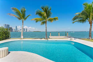 1011 N Venetian Dr Miami, FL 33139 - MLS#A11874074