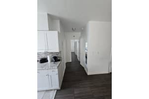 7320 Carlyle Ave 4, Miami Beach, FL 33141 - MLS#A11874082